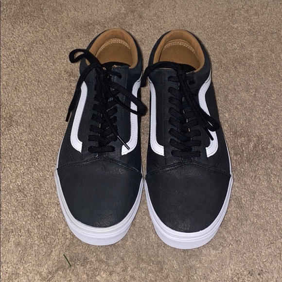 mens black vans size 9